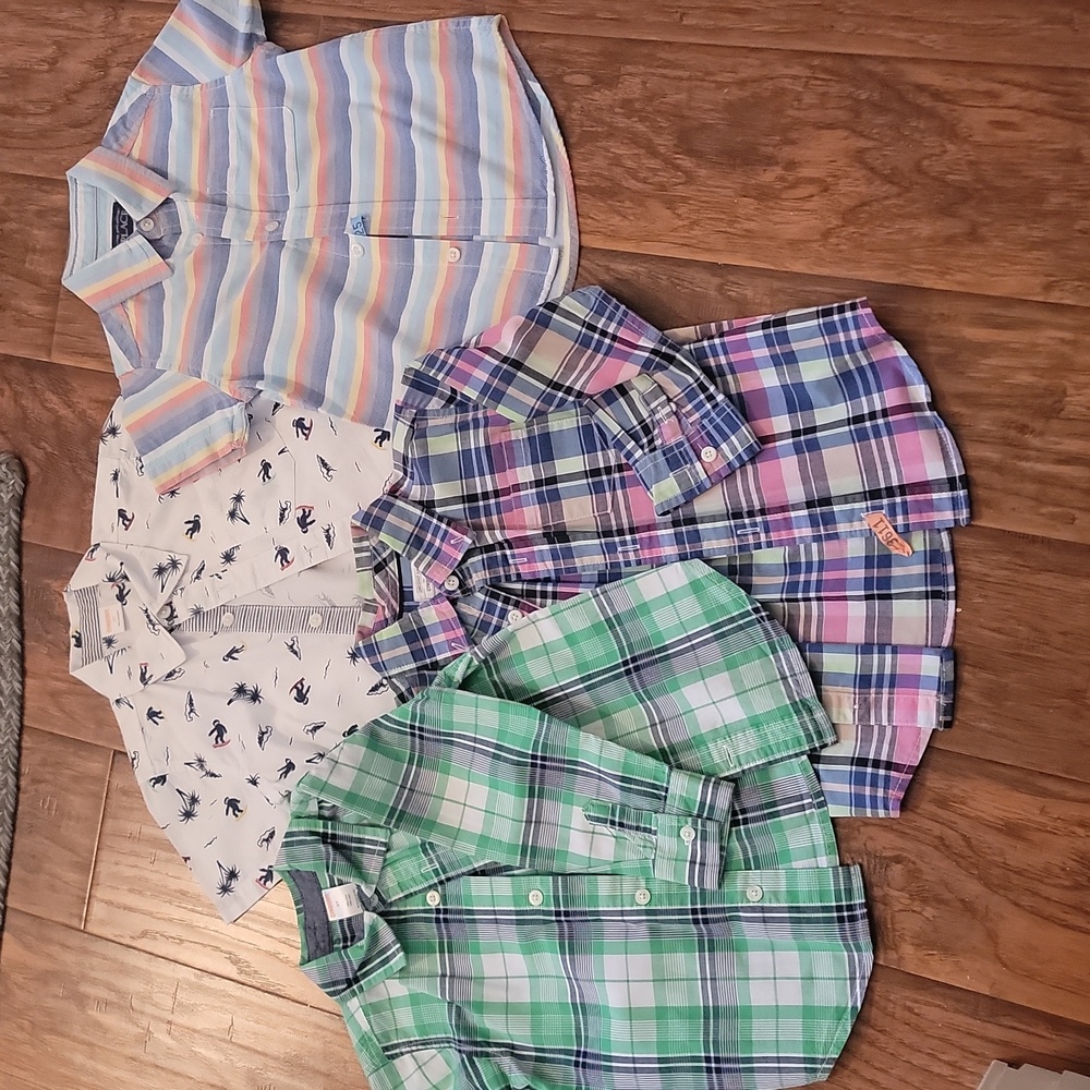 Set of 4 button down boys shirts